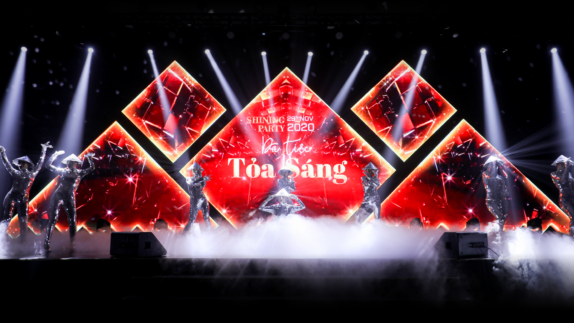 TBL DA TIEC TOA SANG 04 1